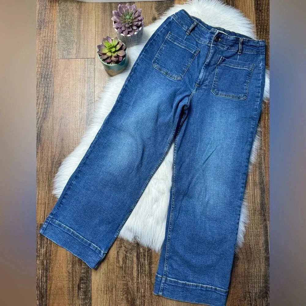 Bagatelle High Rise Cropped Straight Jeans in Soho Wash - Picture 2 of 5